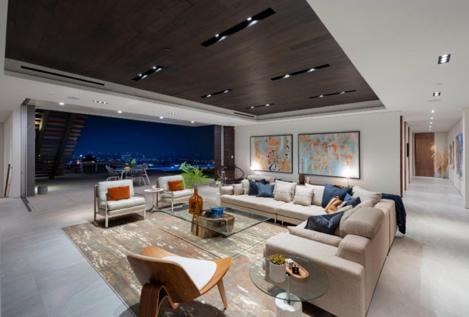 MJ's Hollywood Modern Architect Home — photo 12
