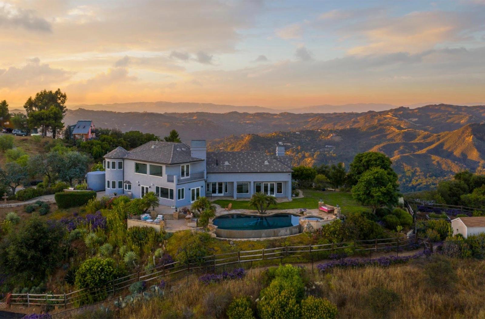 MJ's Malibu Sky Home — photo 1