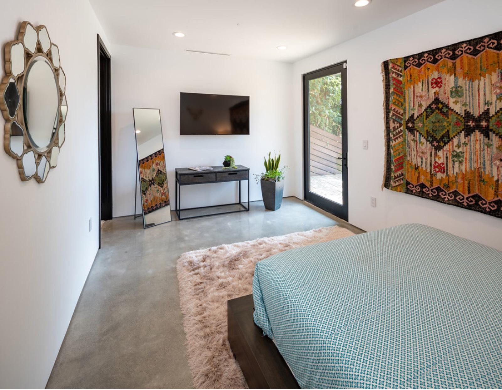 Modern hills bungalow — photo 4