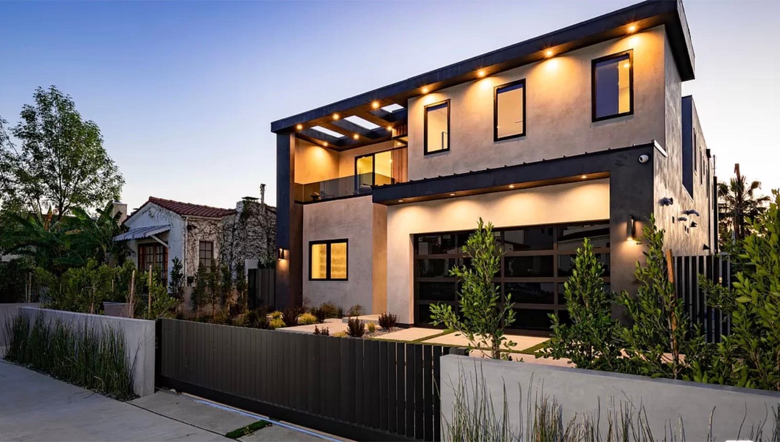 Modern Vista Home — photo 2
