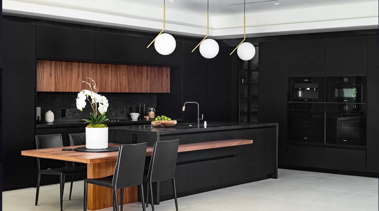 Modern Vista Home — photo 9