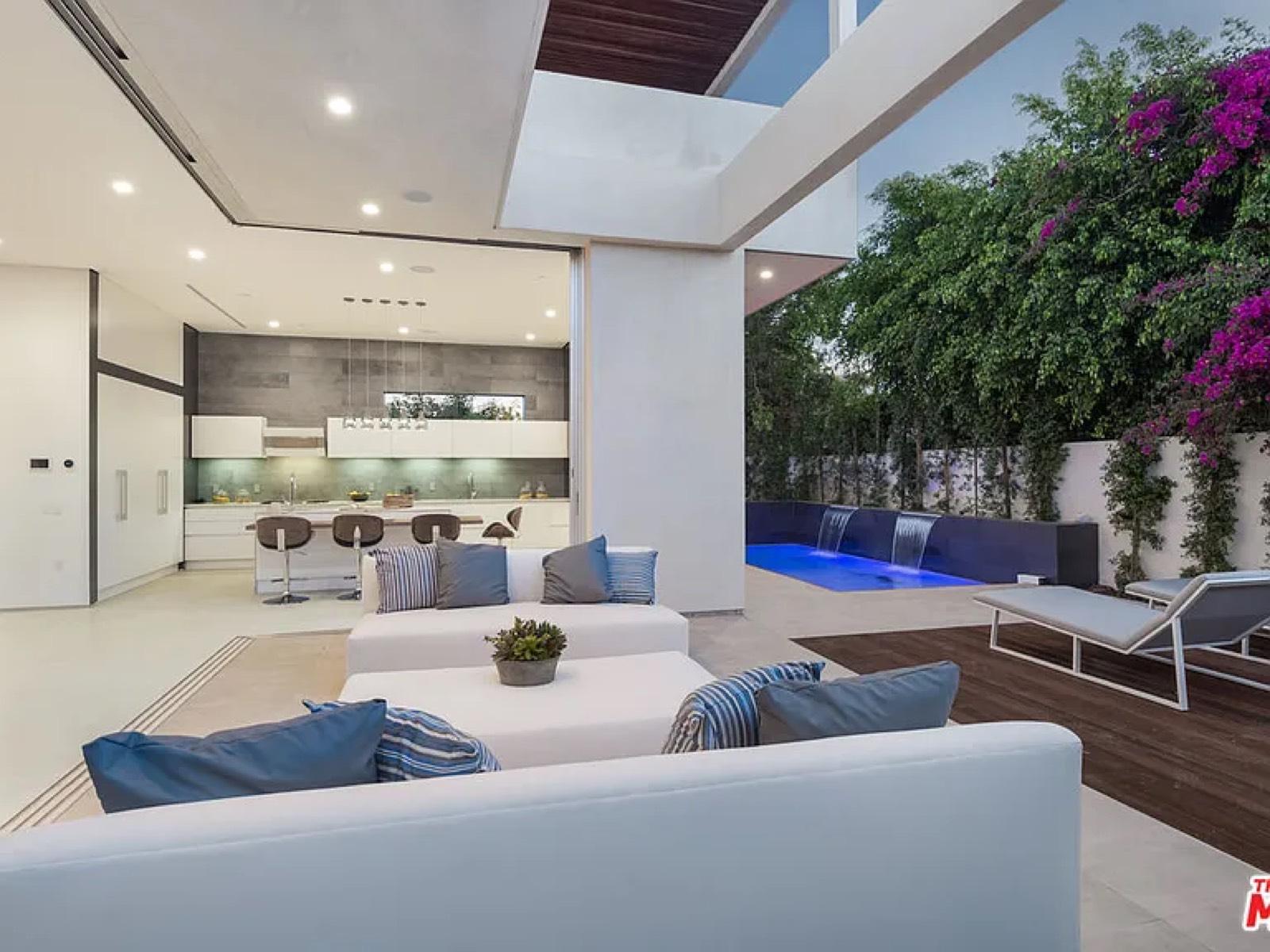 Modern Vista Home HW — photo 10