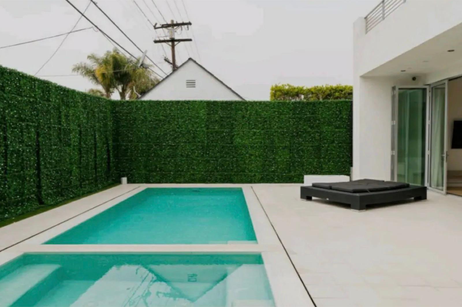 Modern White Villa — photo 1