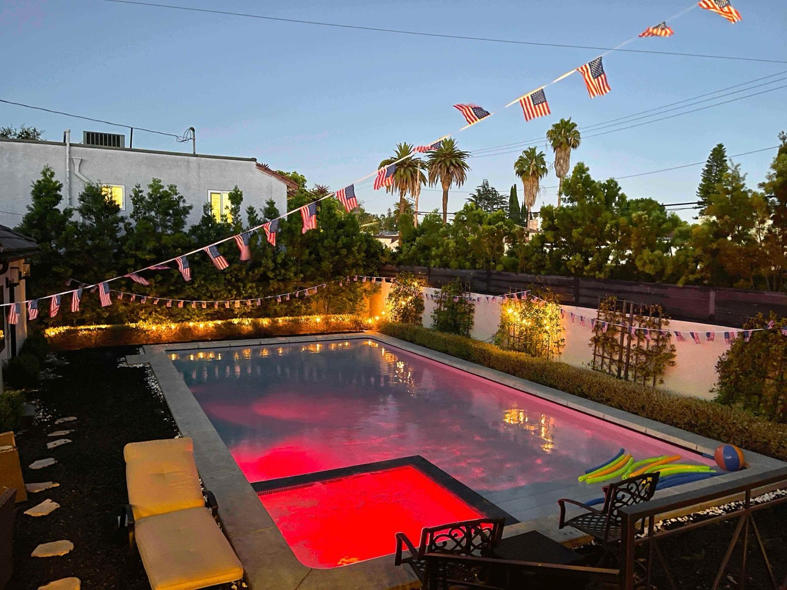 Mr E Party Home — photo 2