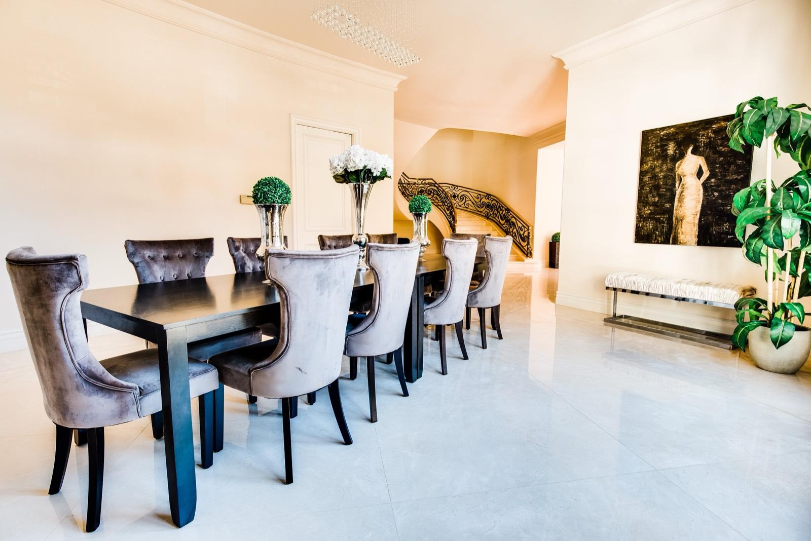 M's Bel Air Mansion — photo 4