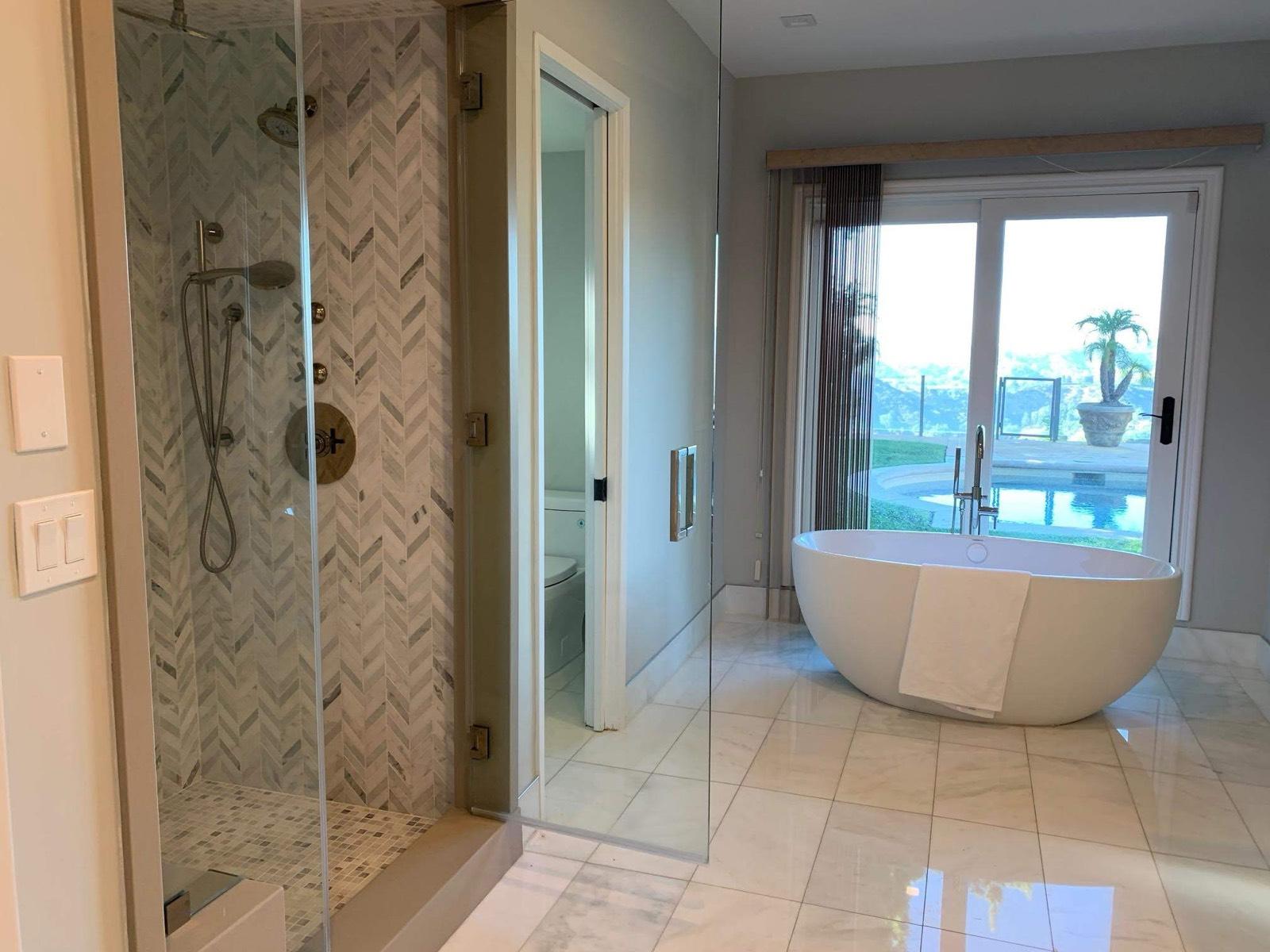 M's Beverly Hills View — photo 3