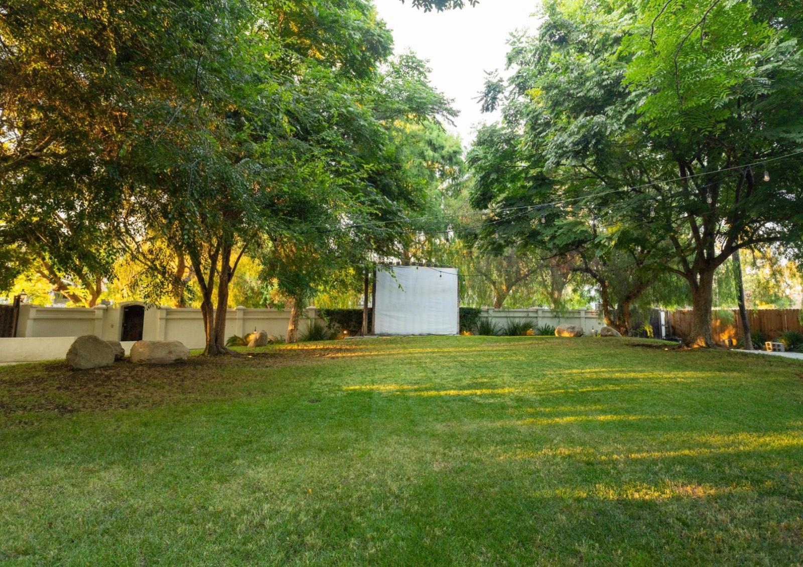 M's Big Backyard Woodland Hills Home — photo 8