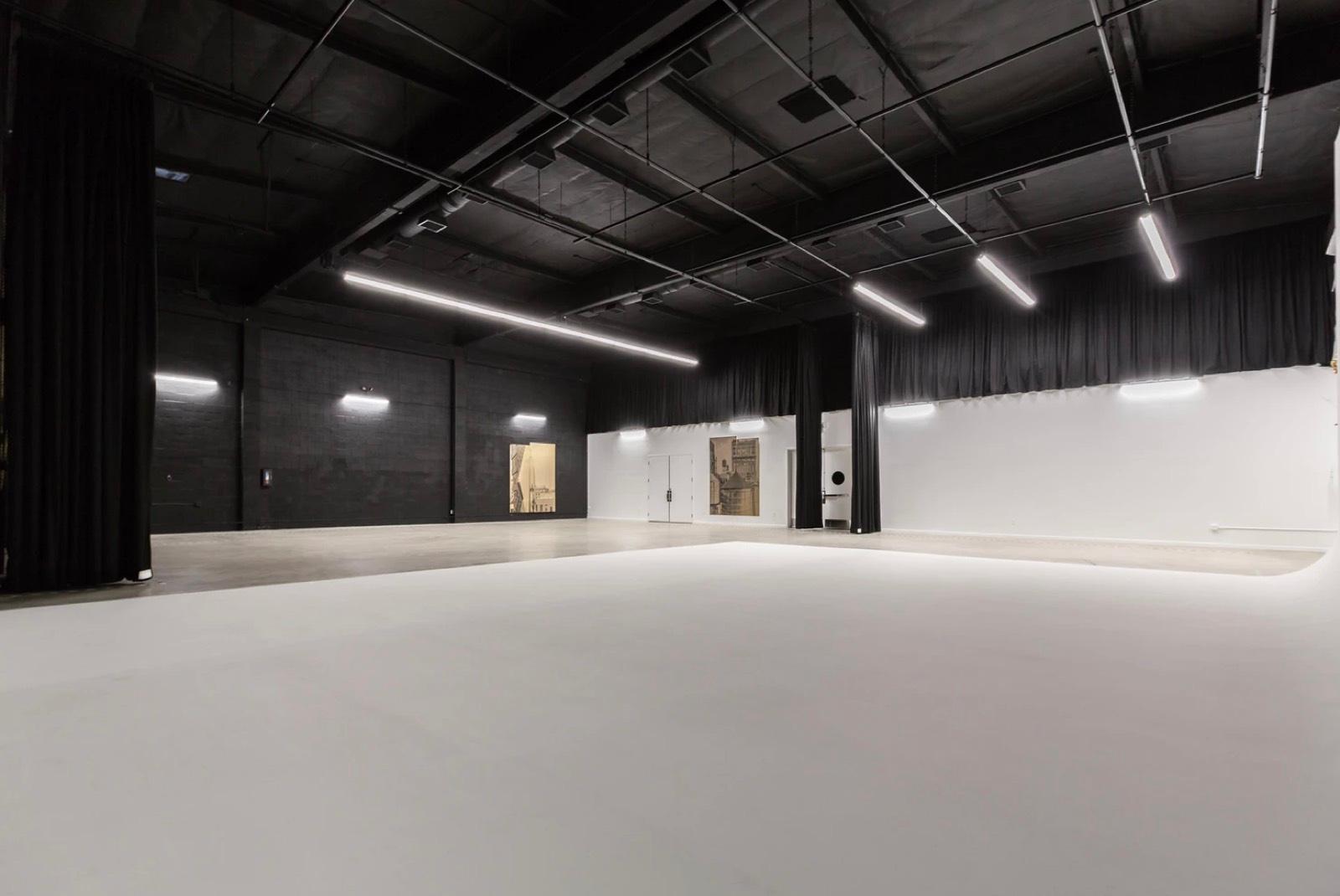 M's Box Warehouse — photo 6