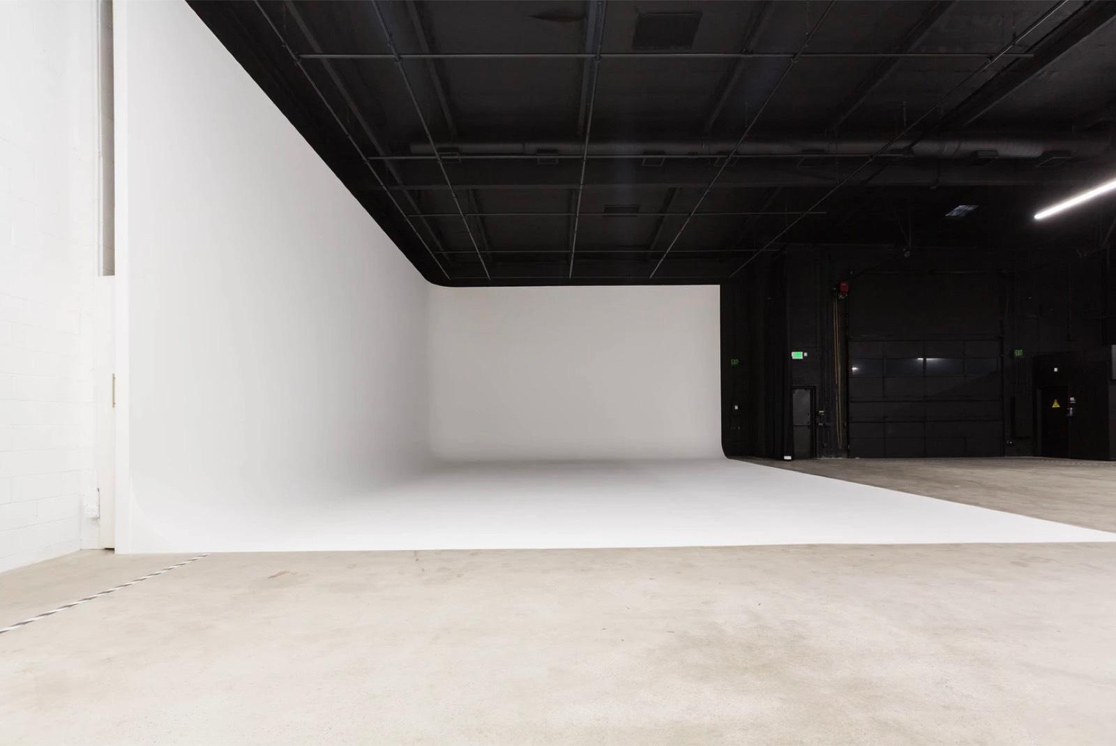 M's Box Warehouse — photo 9