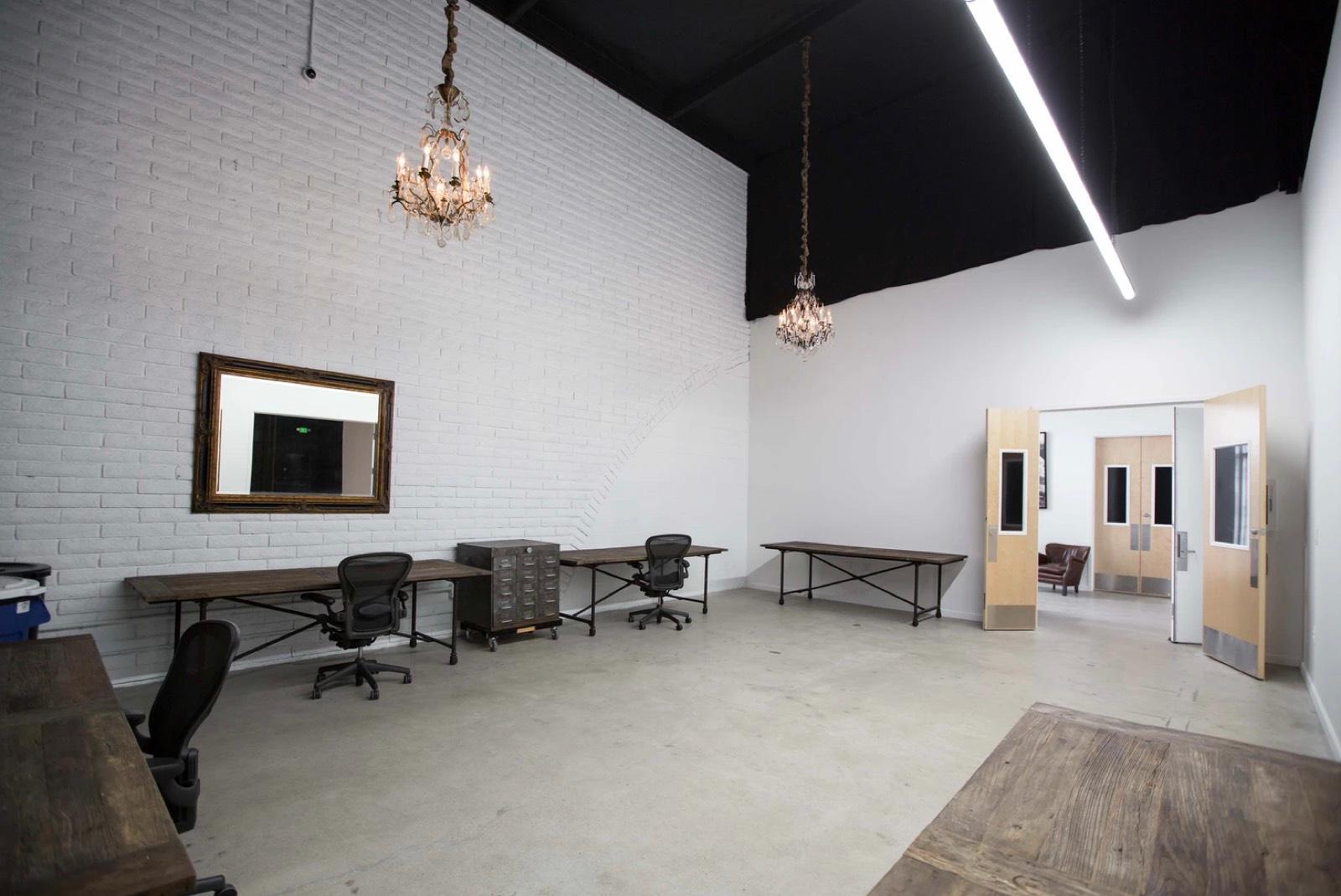 M's Box Warehouse — photo 10