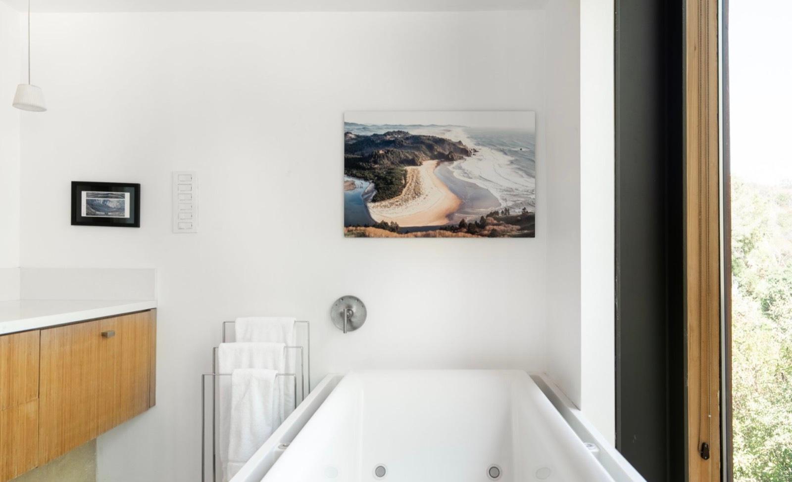M's Hills Crate House — photo 1