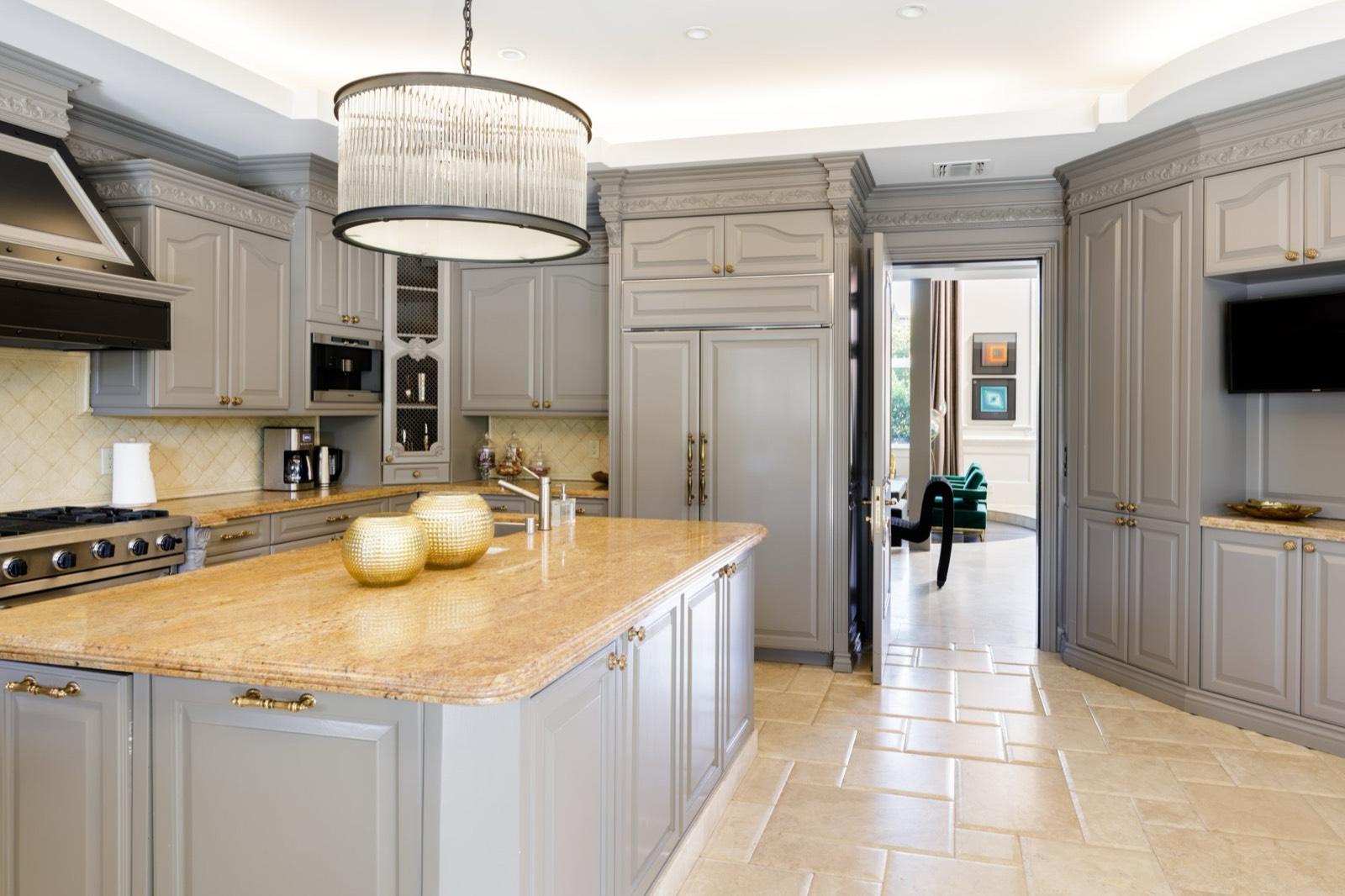 M's Hollywood Glam Home — photo 4