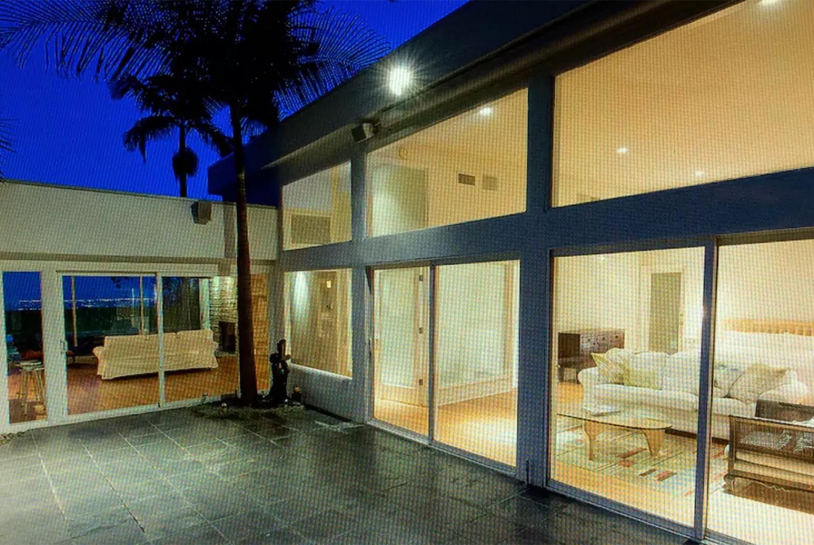 M's Hollywood House — photo 7