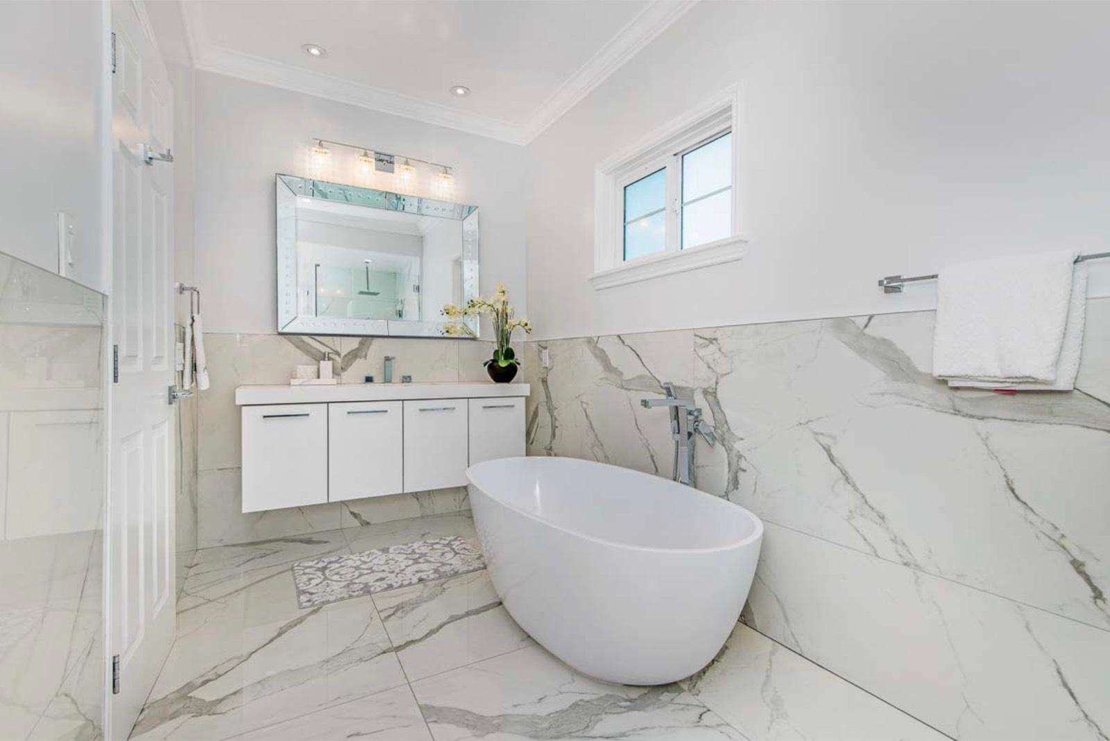M's Majestic Mansion — photo 7