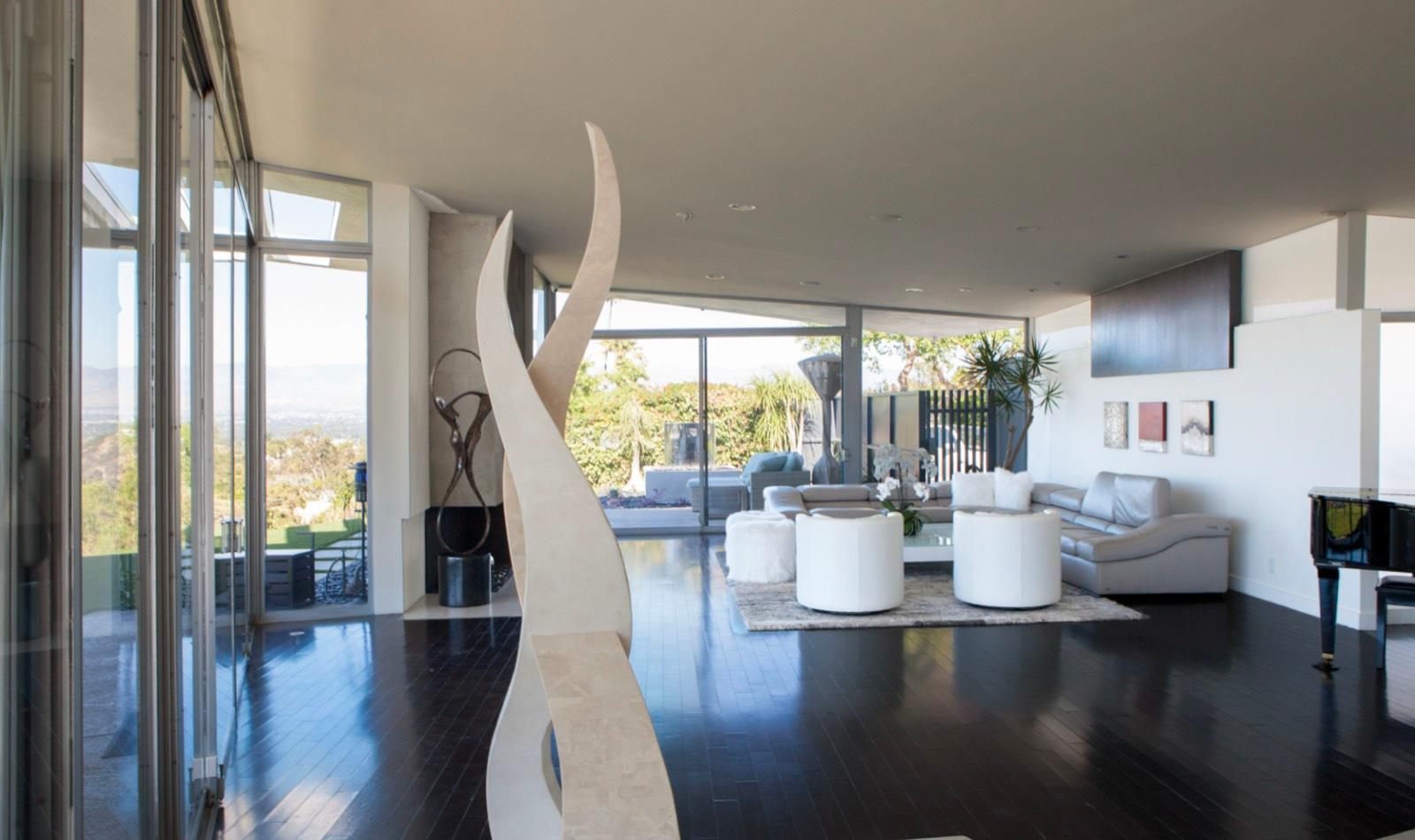 M's Midcentury Valley View — photo 11