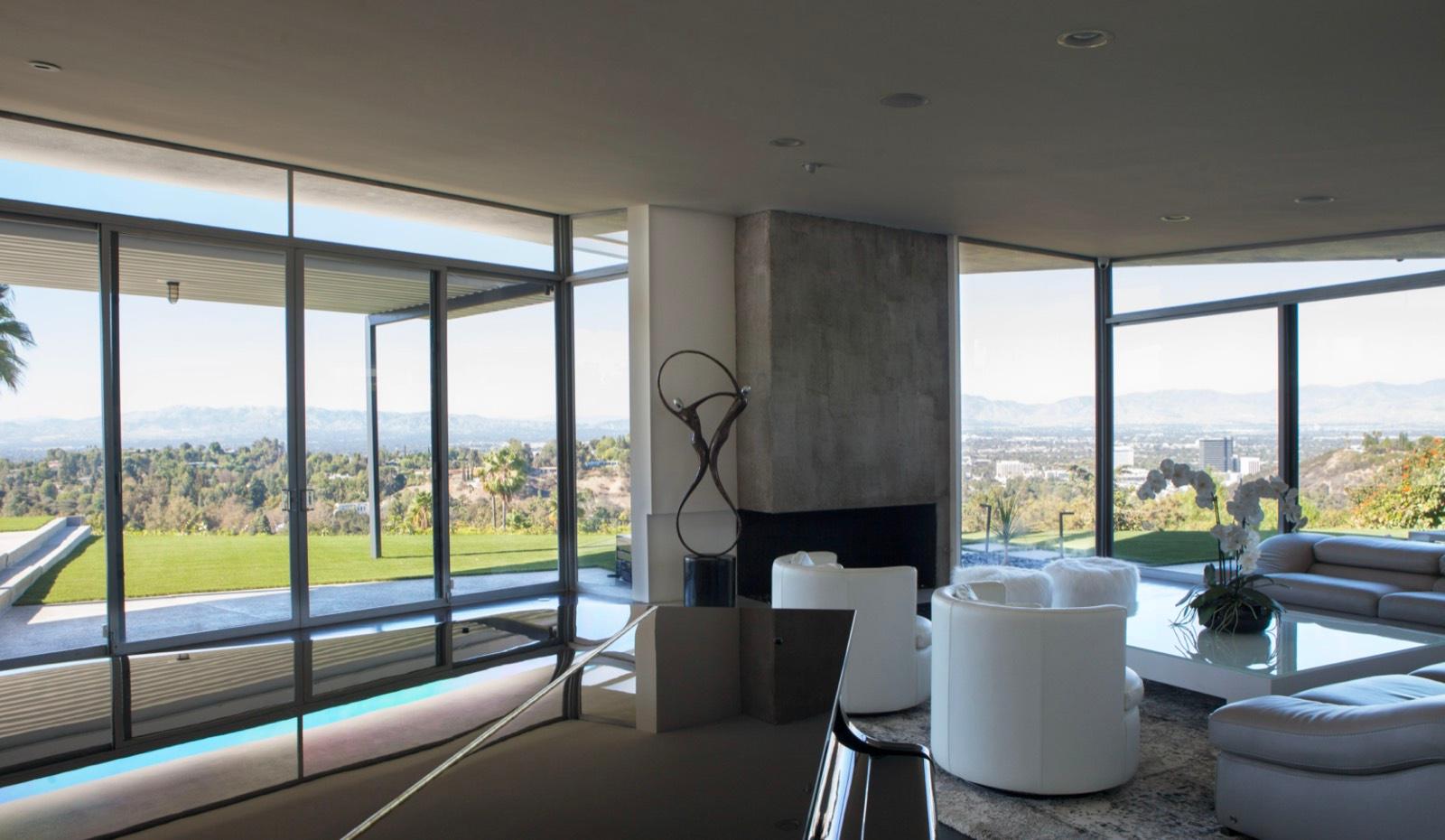 M's Midcentury Valley View — photo 12