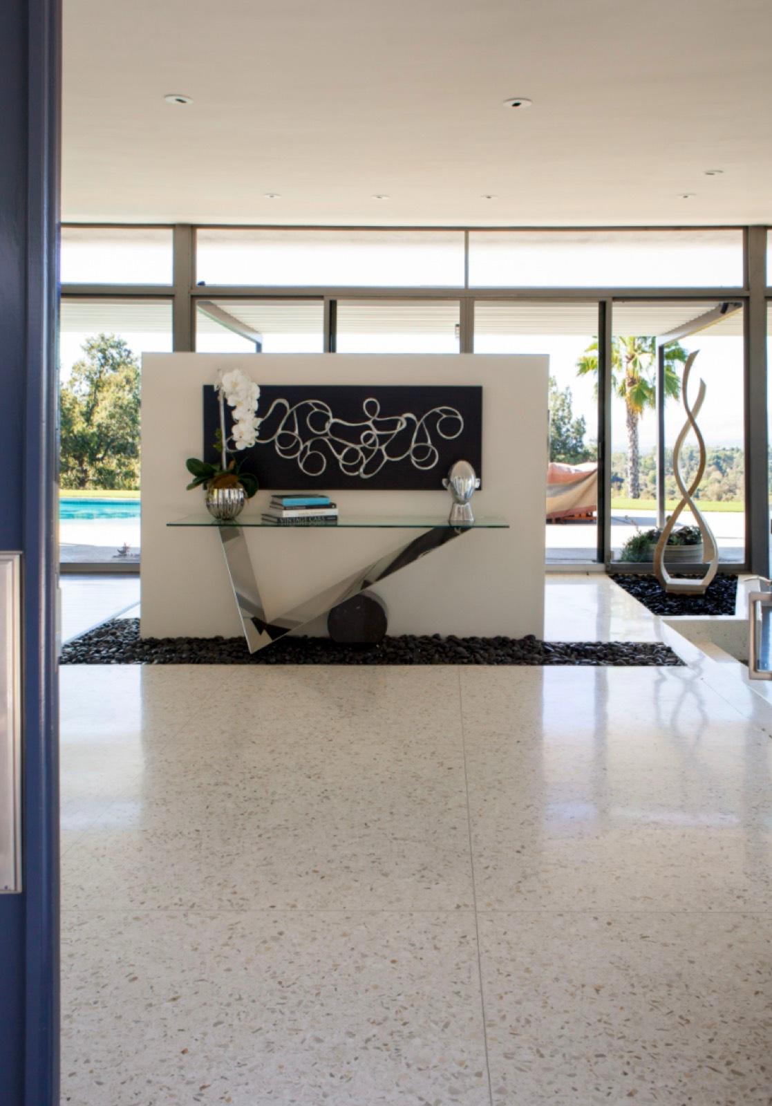 M's Midcentury Valley View — photo 8