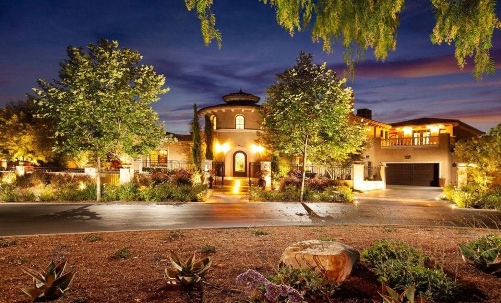 M's Orange County Mansion — photo 3