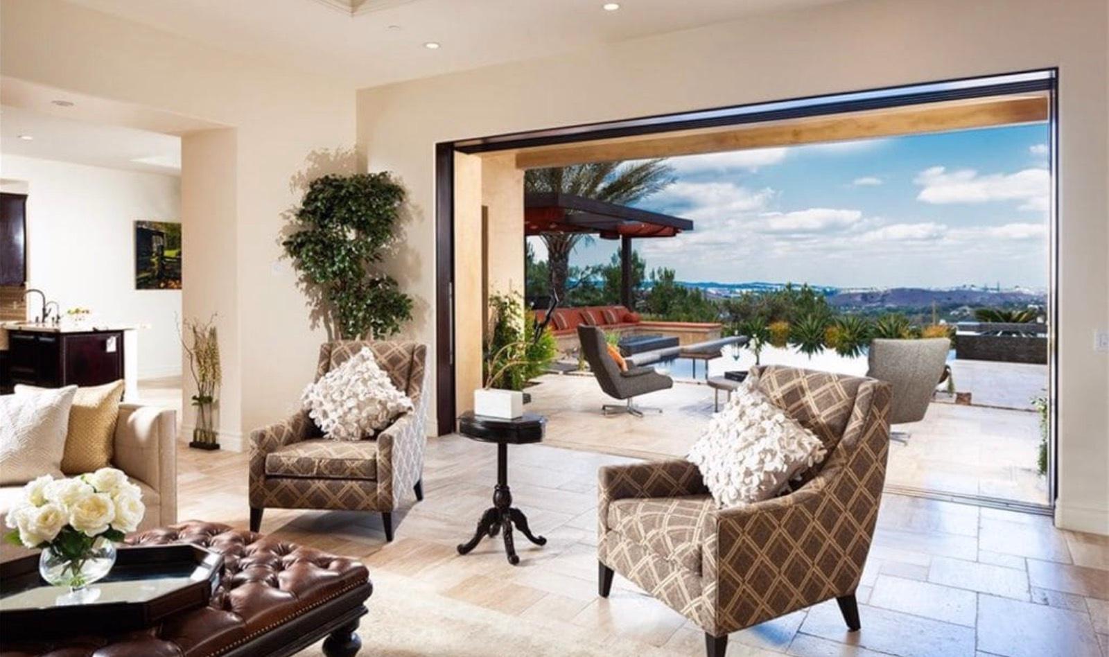 M's Orange County Mansion — photo 8