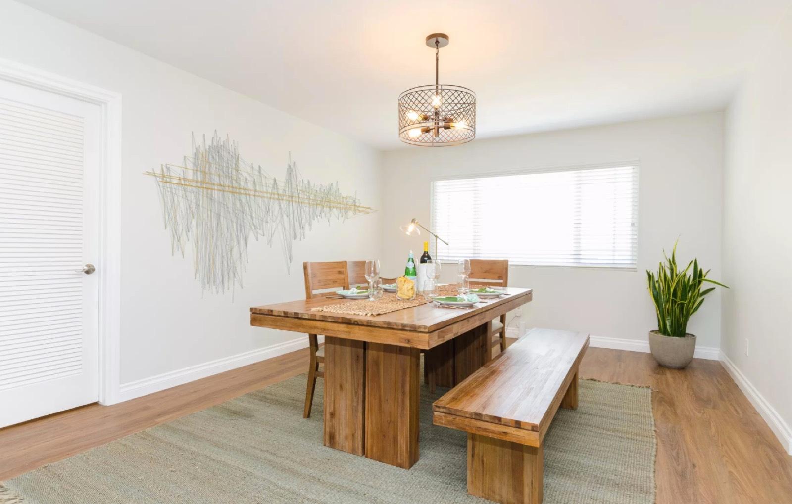 M's Woodland Hills Mod House — photo 12