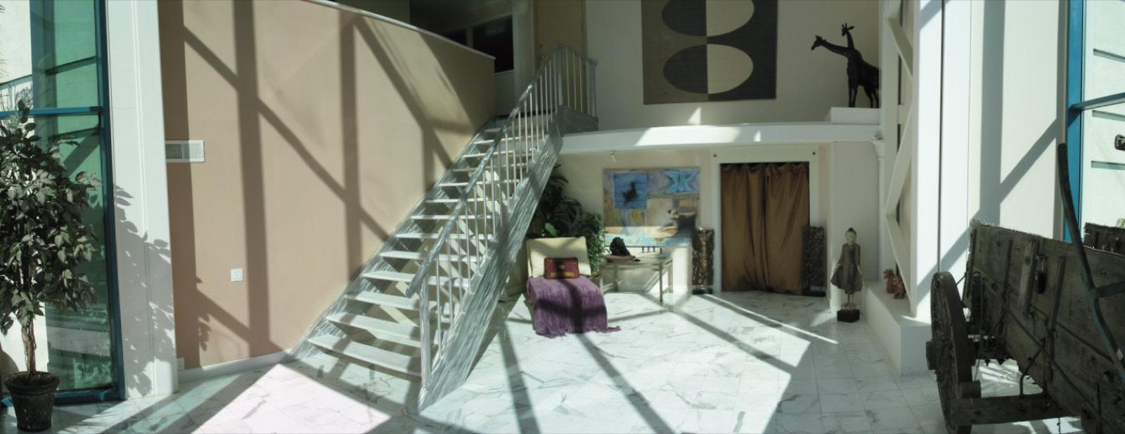 Mulholland House — photo 4