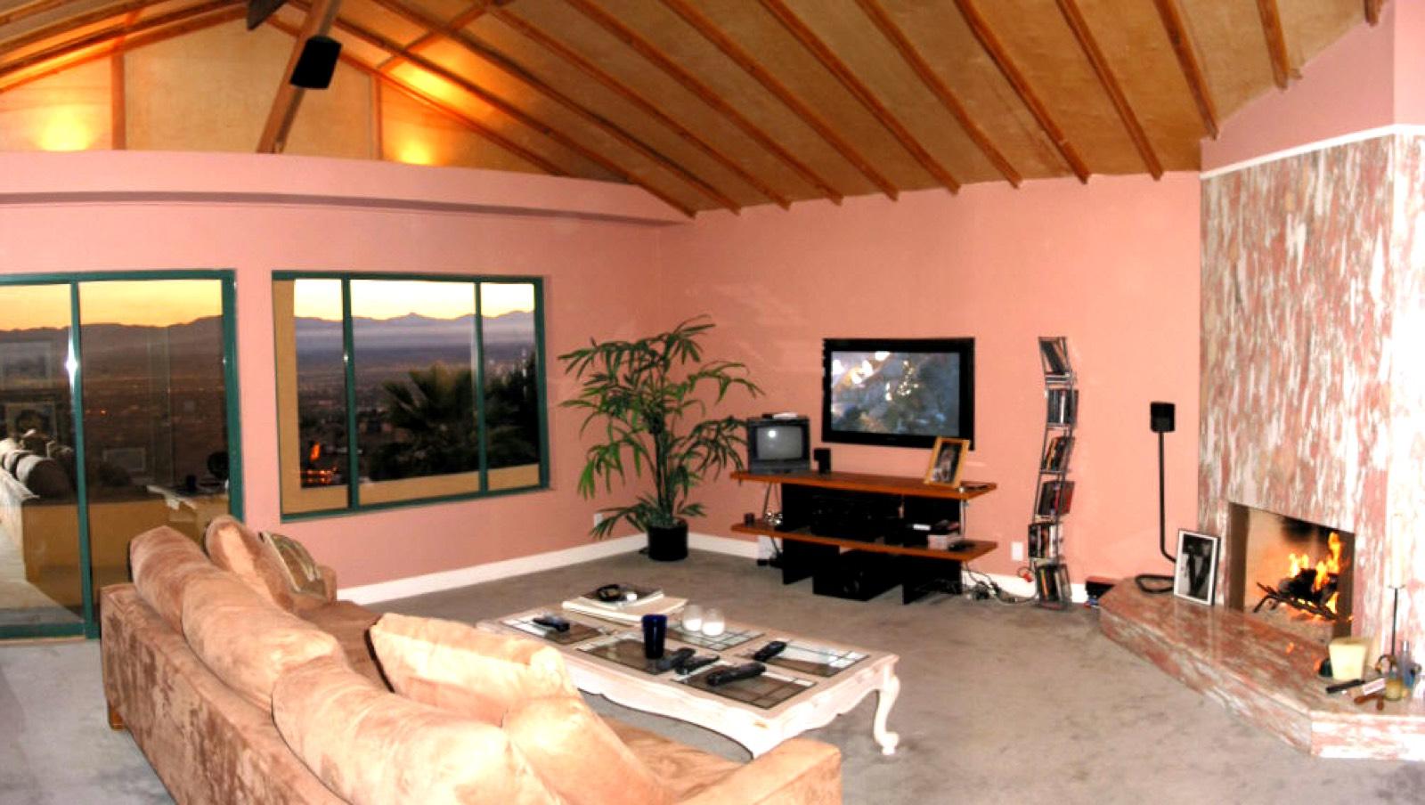 Mulholland House — photo 9
