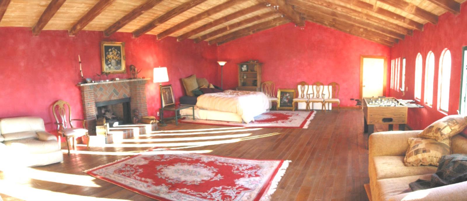 Mulholland House — photo 10