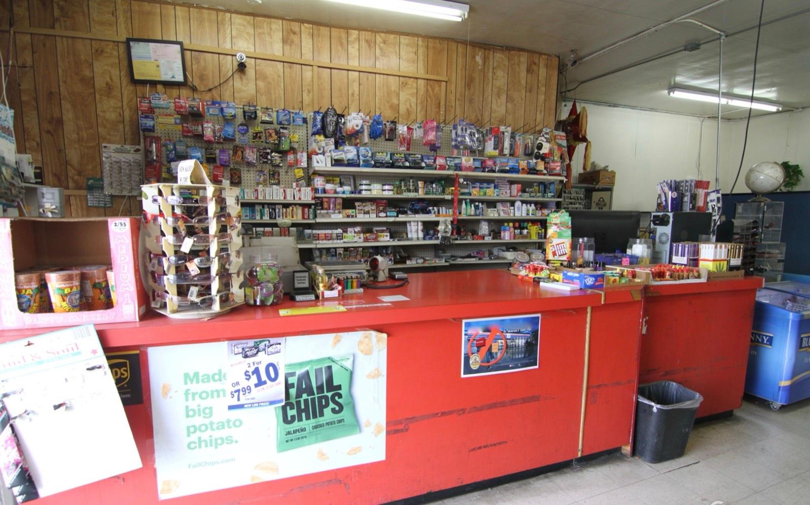 MV's Market — photo 1