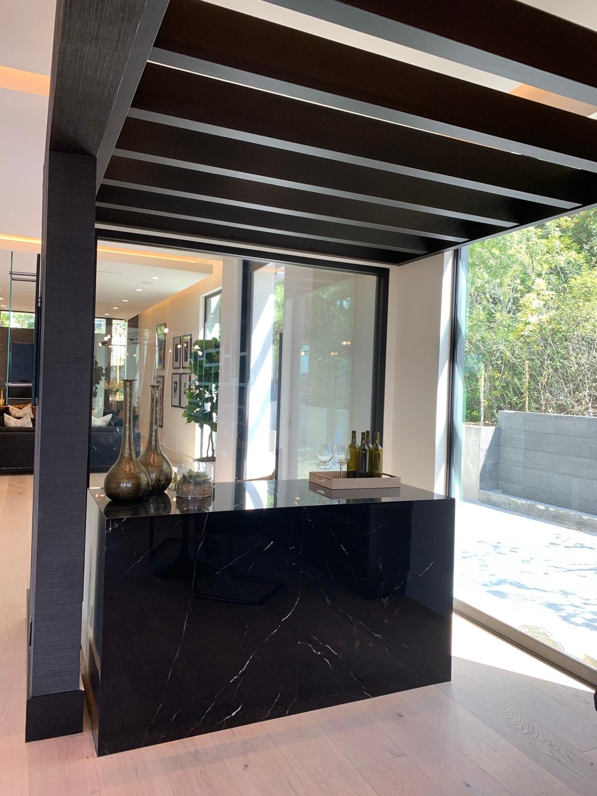 MY's Bright Modern Comfort — photo 8