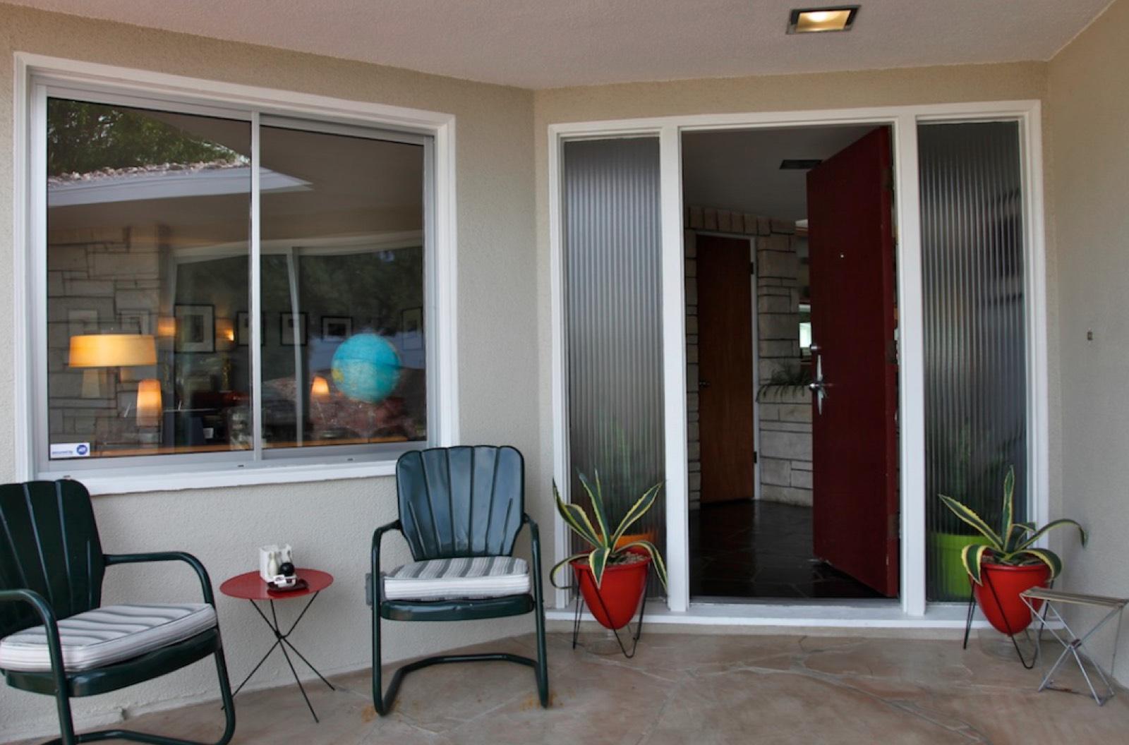 N Hollywood Hills — photo 4