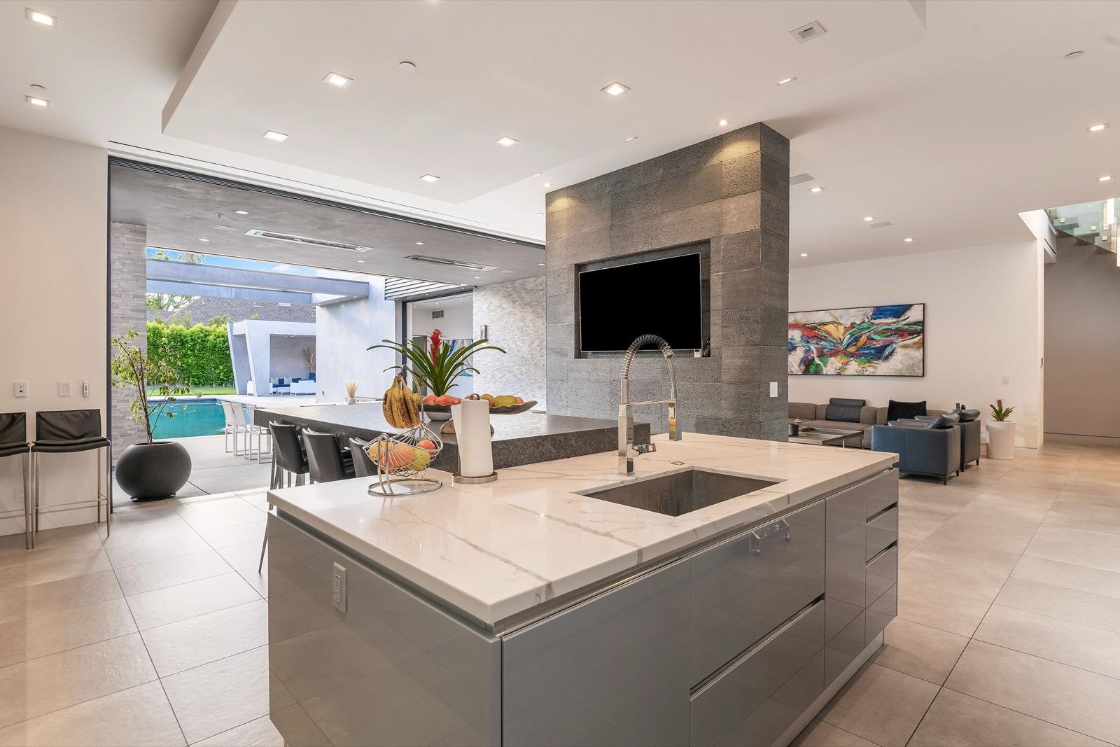 N's Modern Sharp tech Home — photo 9