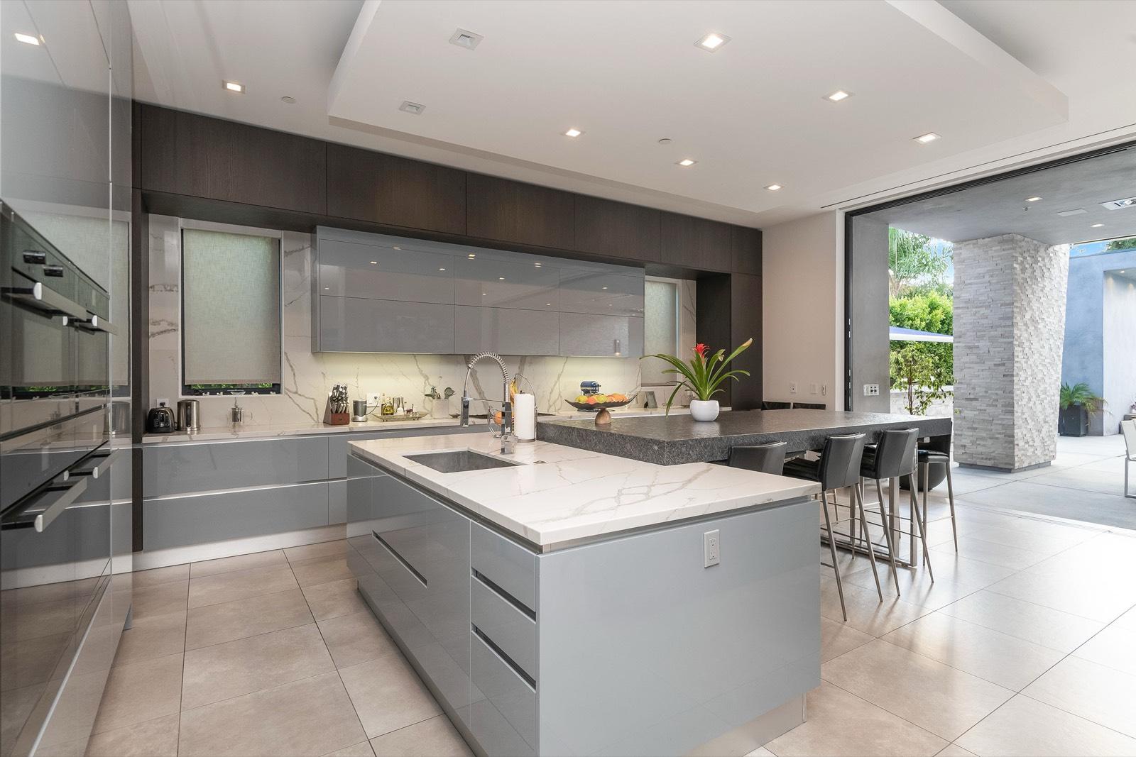 N's Modern Sharp tech Home — photo 10