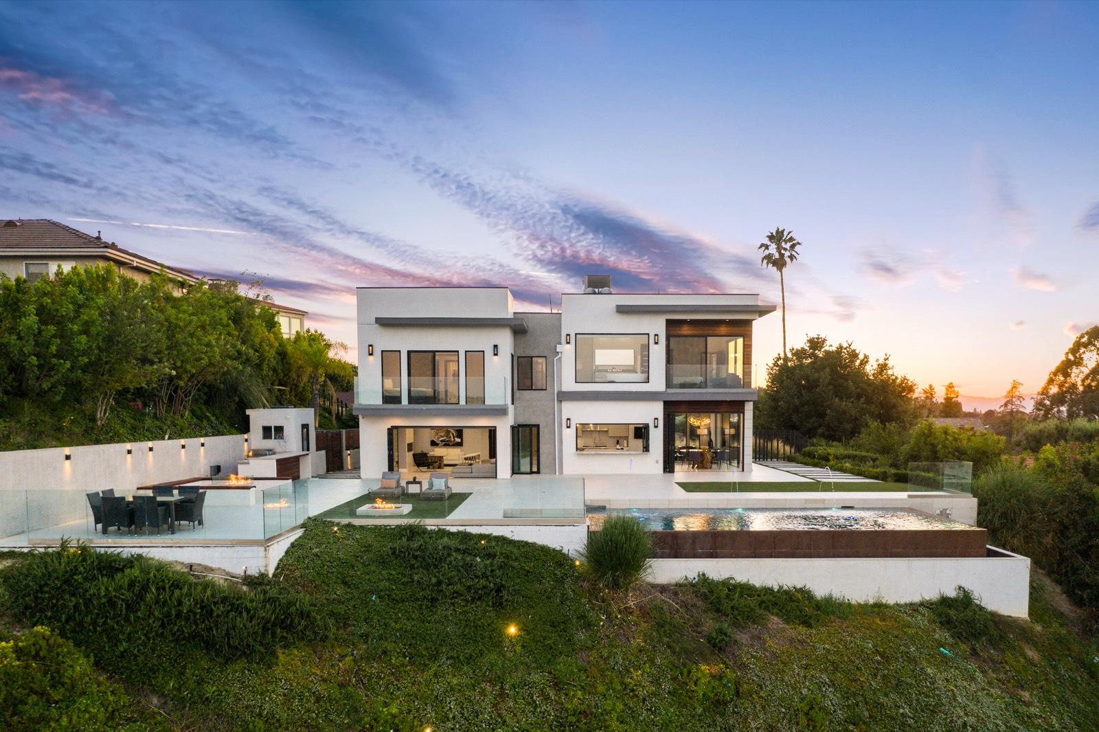 N's Tarzana Modern View — photo 12