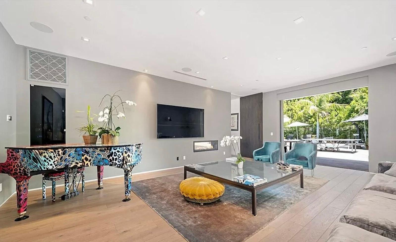 N's Valley Mod Mansion — photo 4