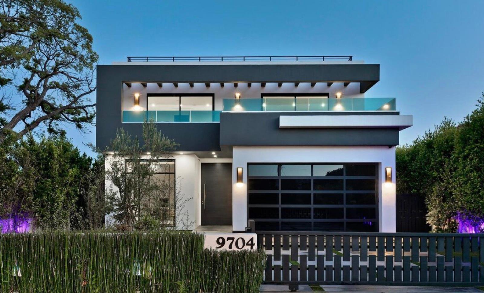 NF S Modern Bachelor Pad — photo 1