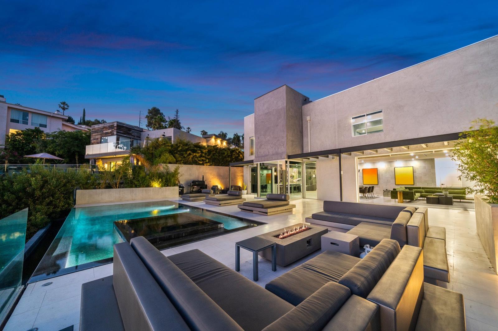 NF's Olympus View Home — photo 6