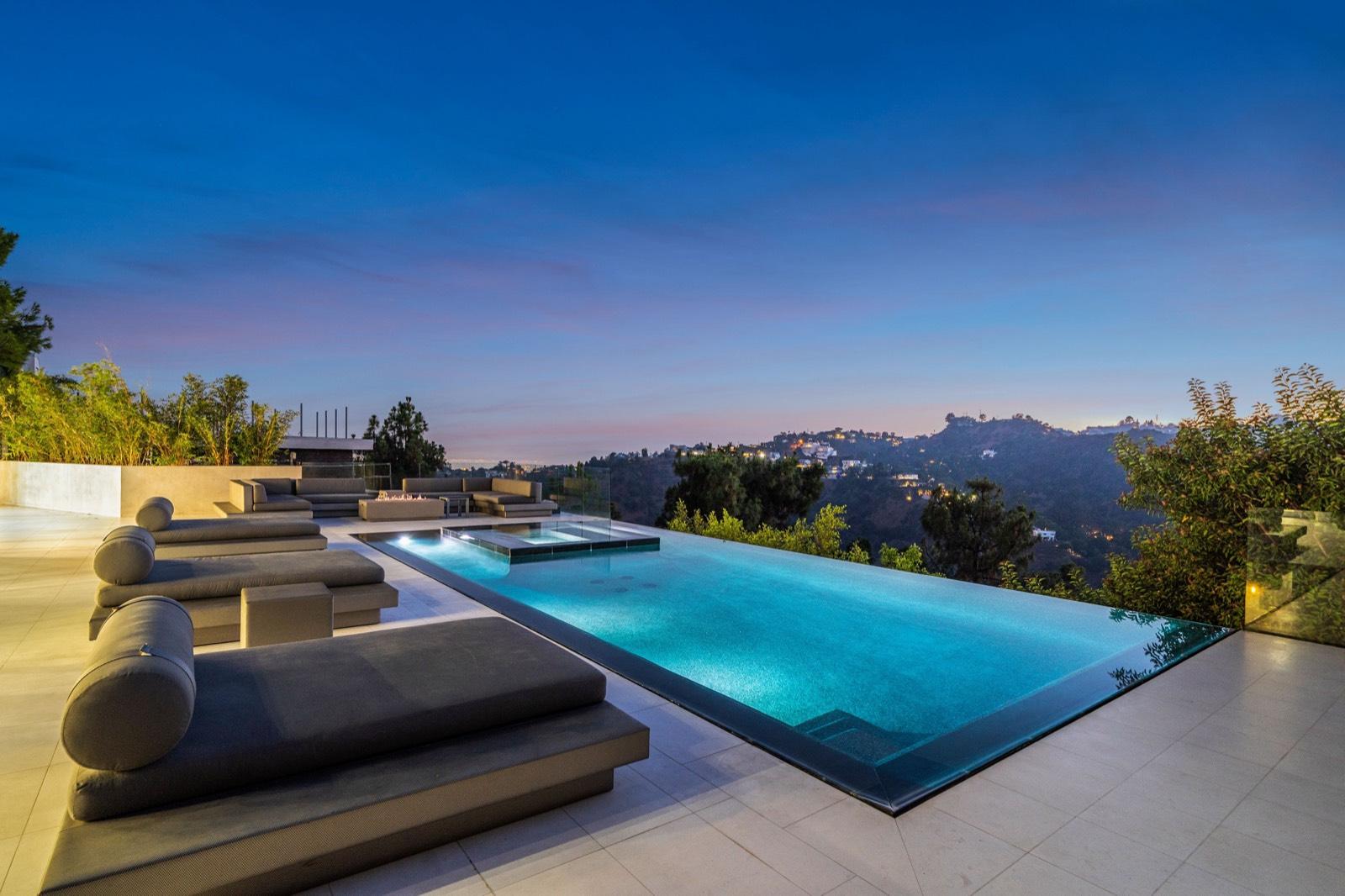 NF's Olympus View Home — photo 8