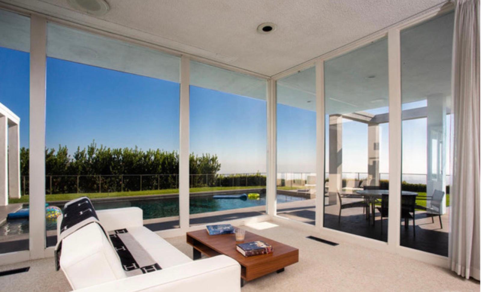 Nicole's hollywood House — photo 4