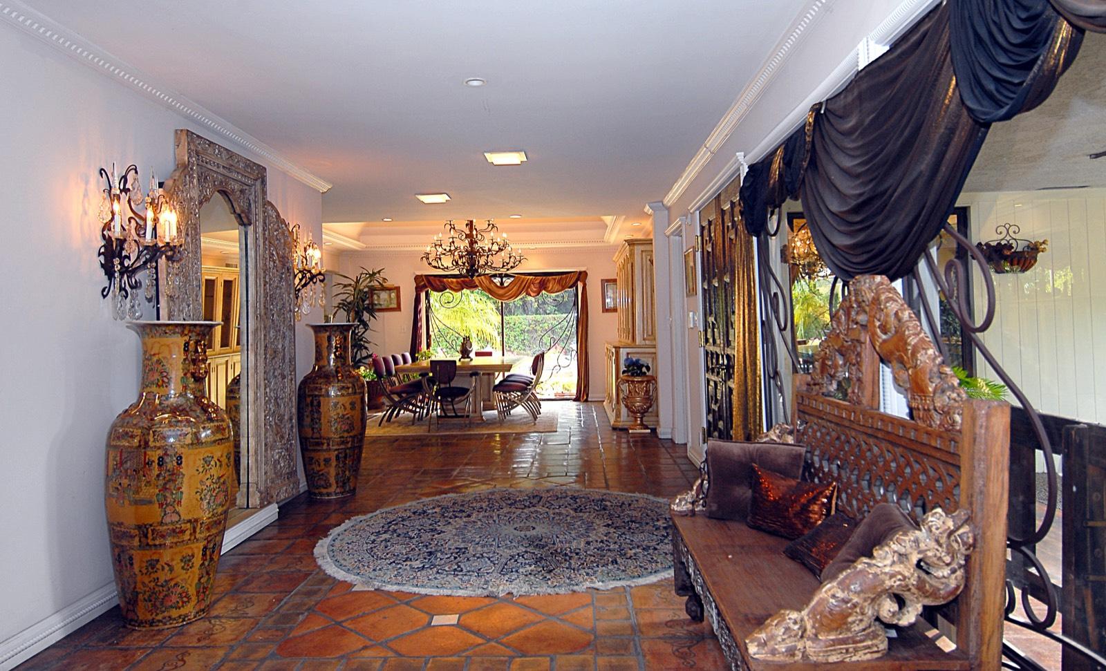Nina's Calabasas Home — photo 4