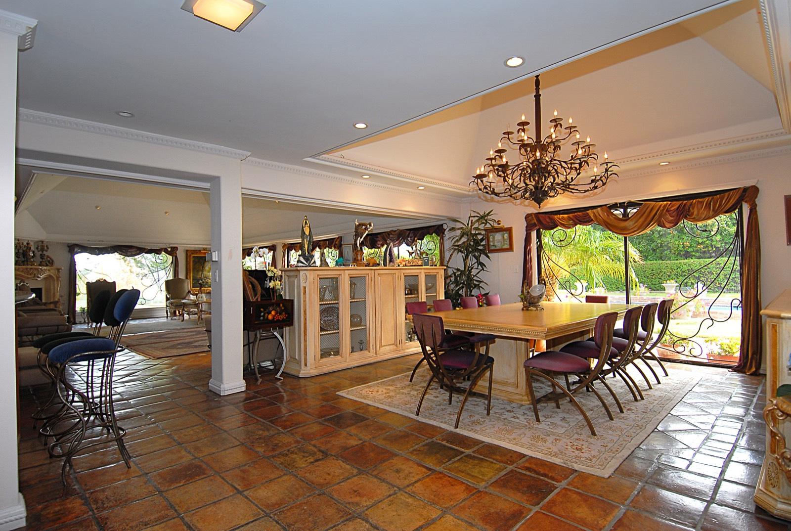 Nina's Calabasas Home — photo 7