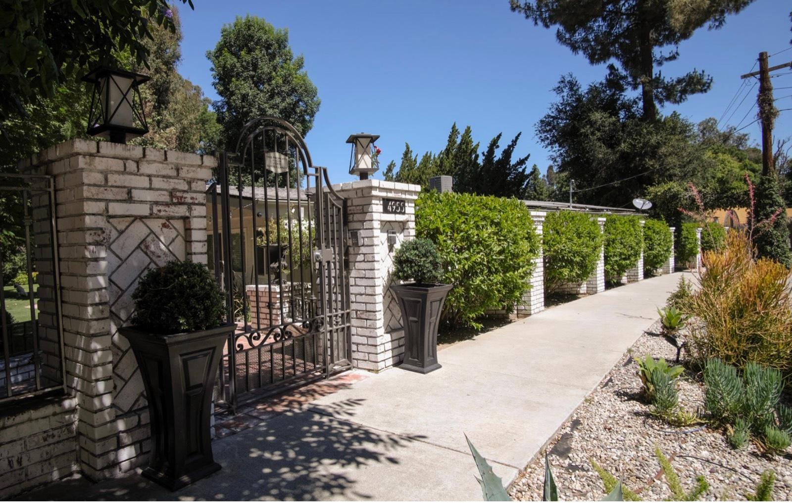 NK Tarzana Home — photo 3