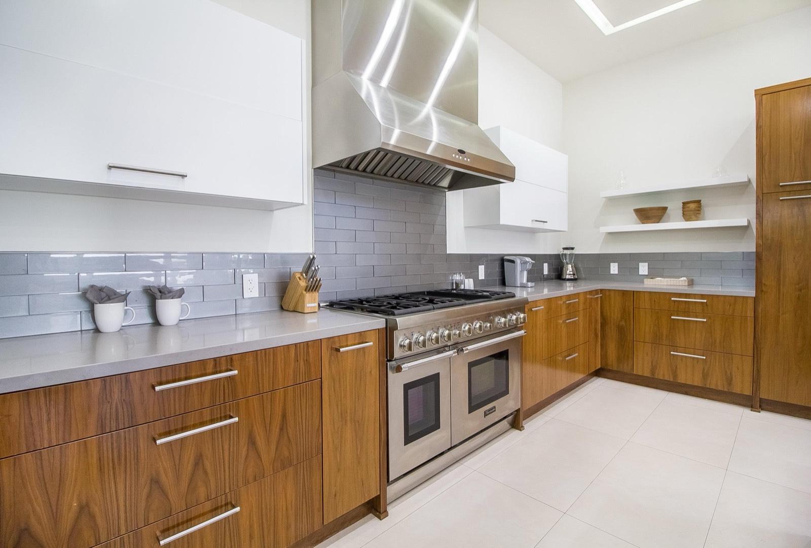 N's D Modern Bright Home — photo 7