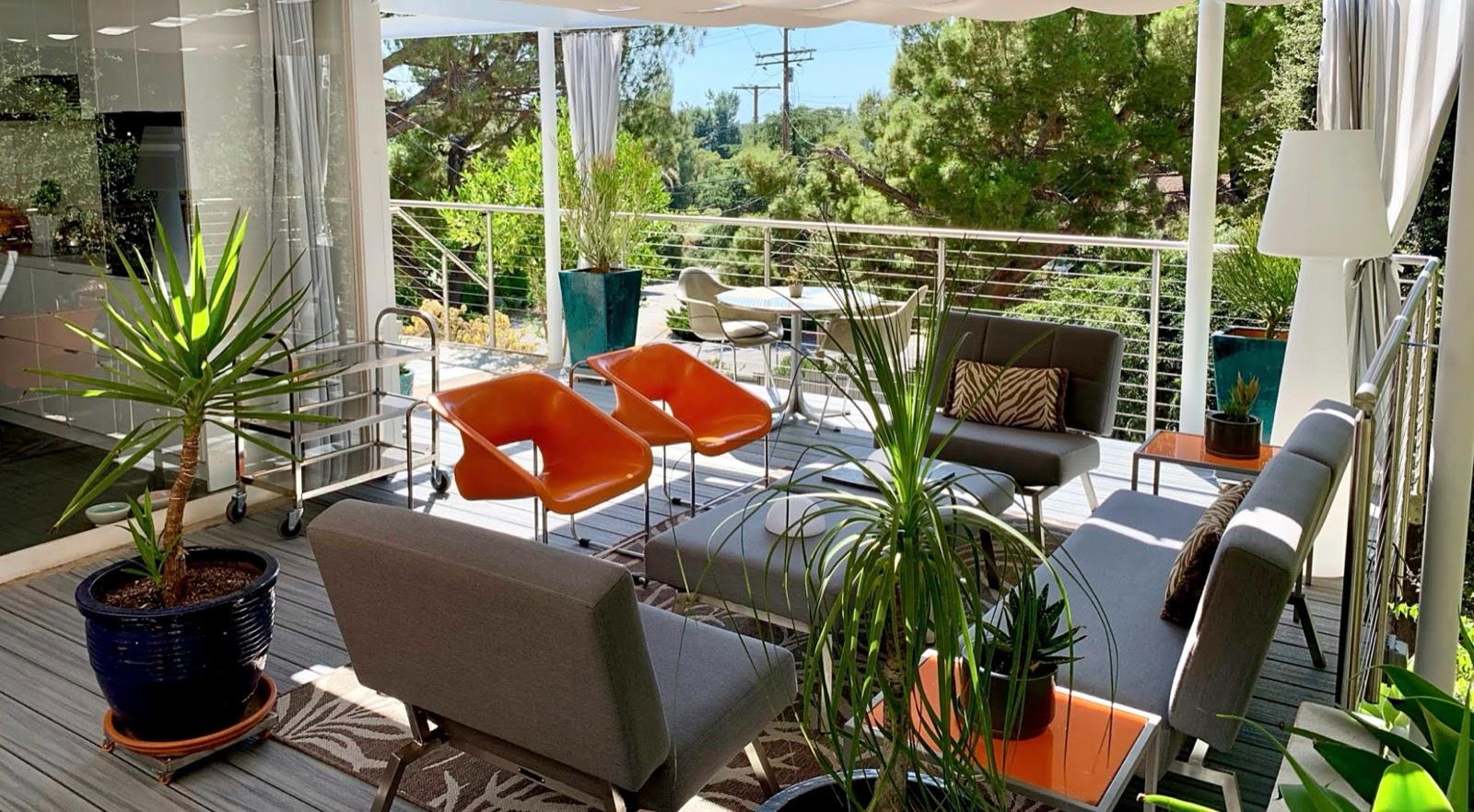 N's Midcentury Hill Home — photo 7