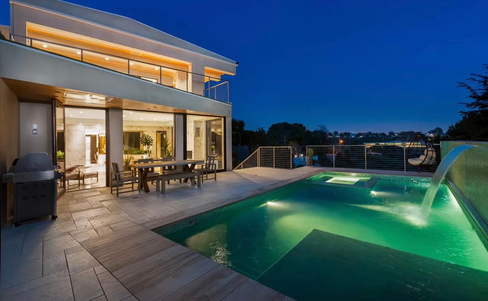 N's Ocean Modern Glam View — photo 2