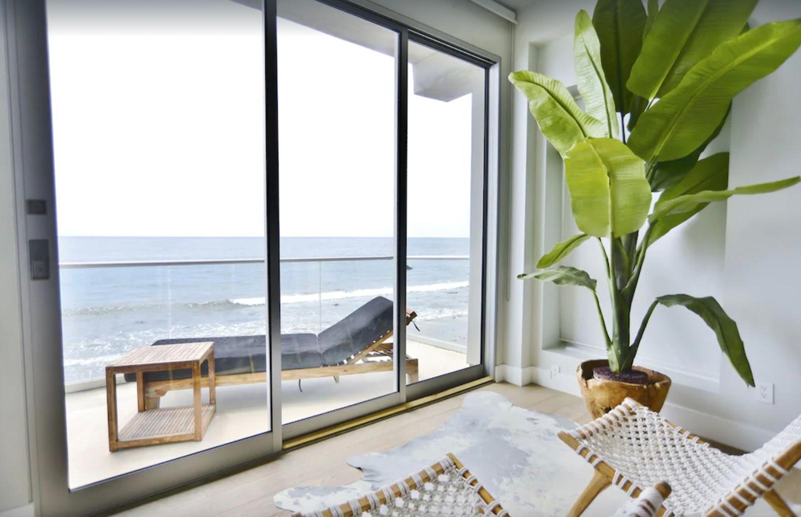 N's Oceanfront Modern Marvel — photo 11