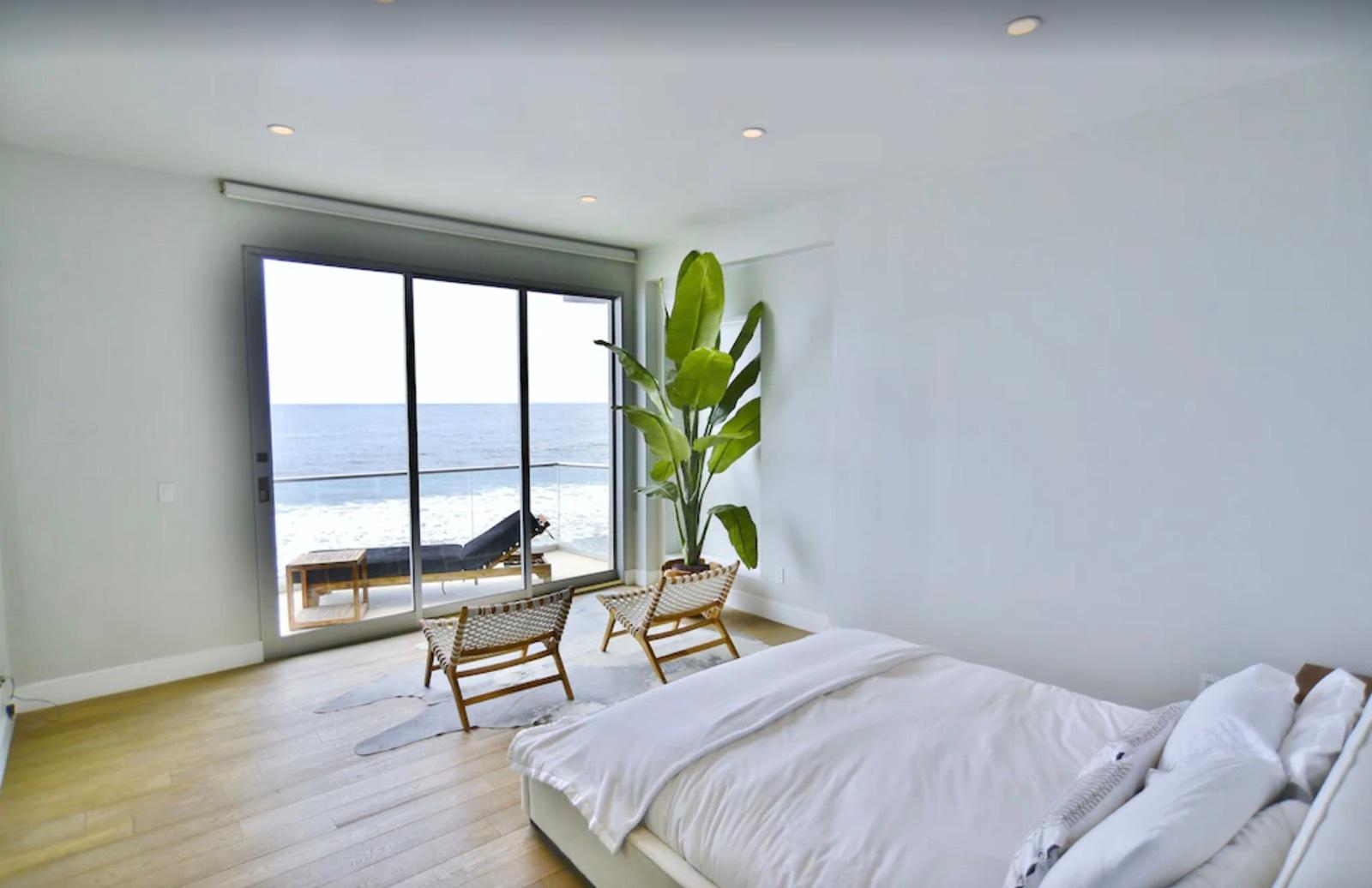 N's Oceanfront Modern Marvel — photo 9