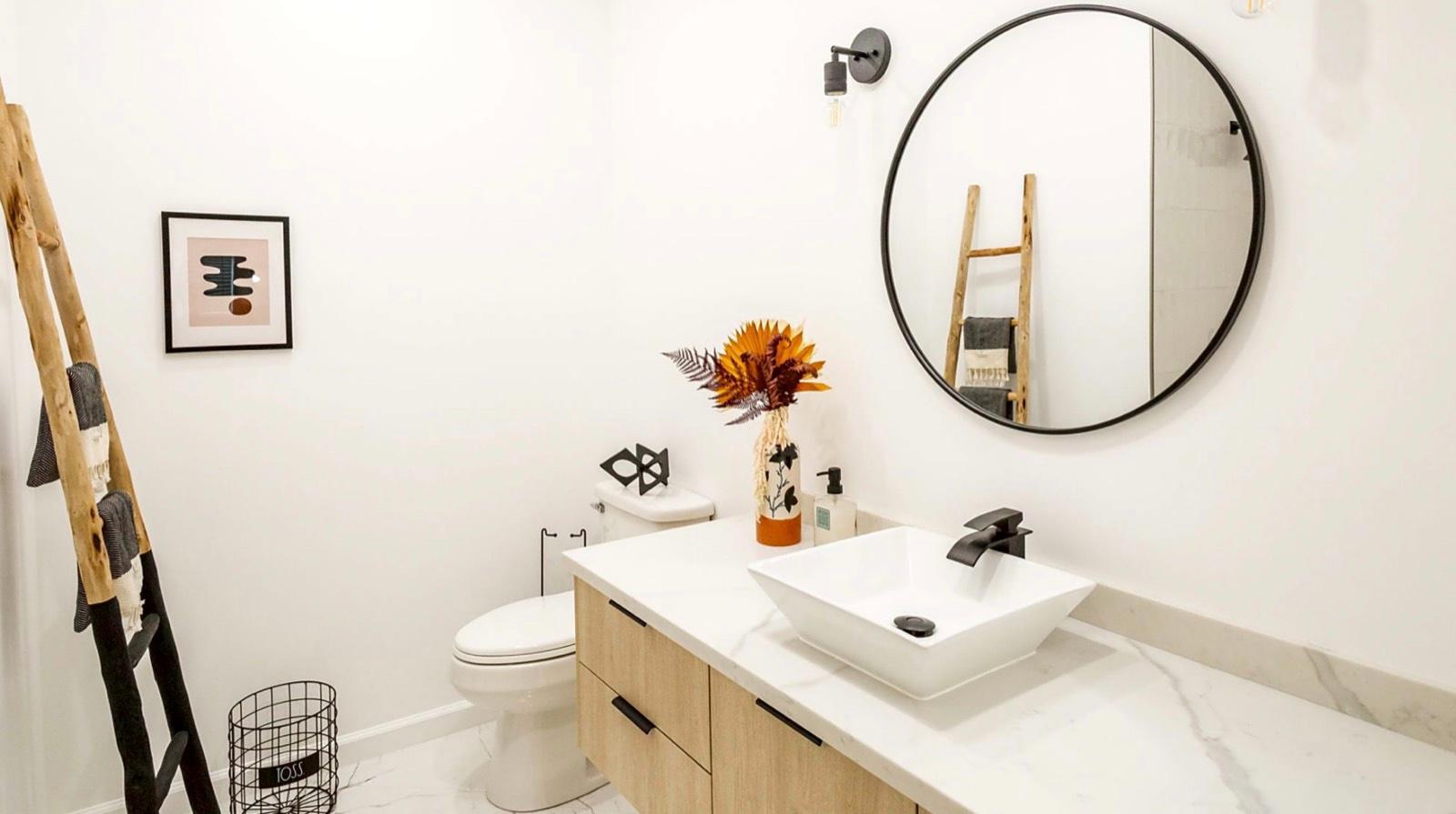 NS's Midcentury Glam Home — photo 12