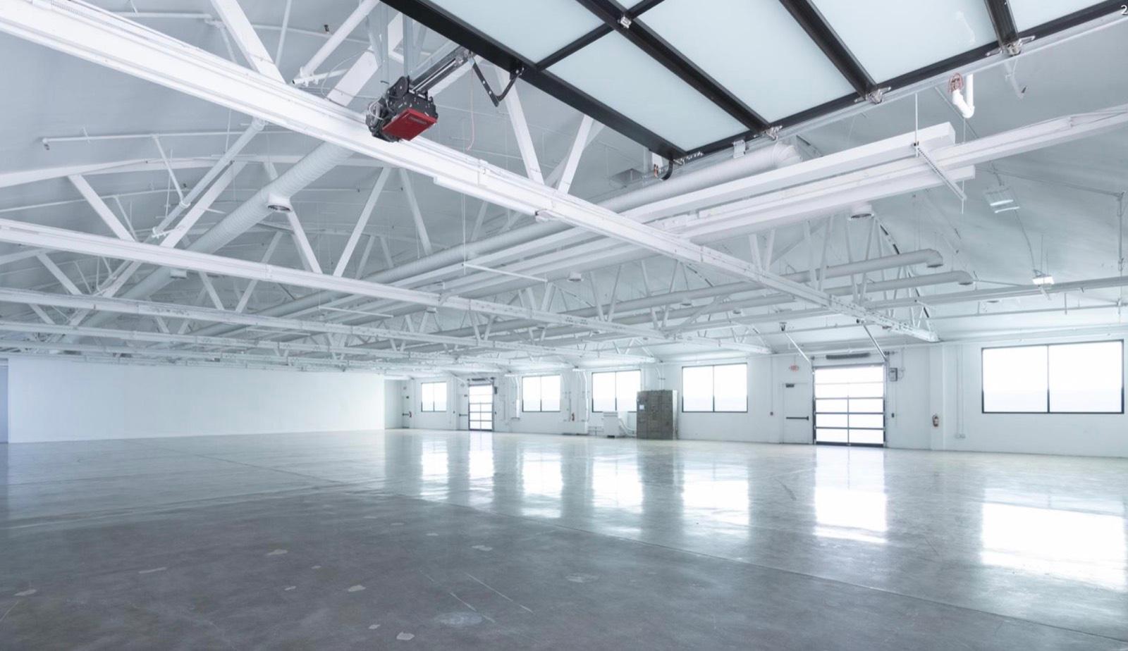 O's Raw Warehouse — photo 1