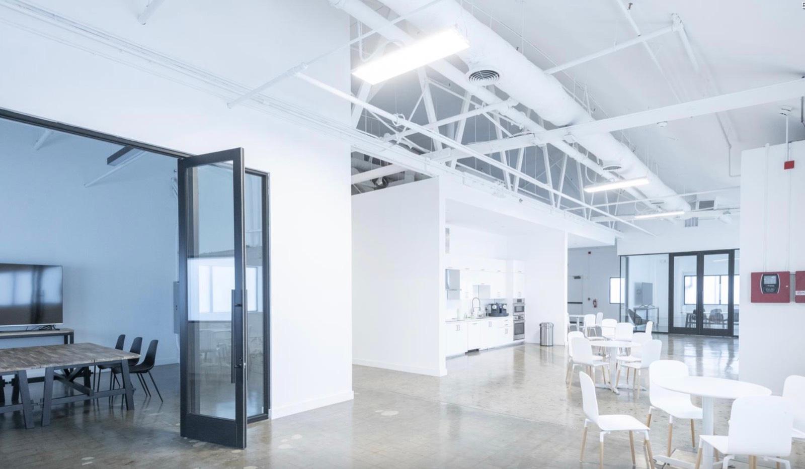 O's Raw Warehouse — photo 4