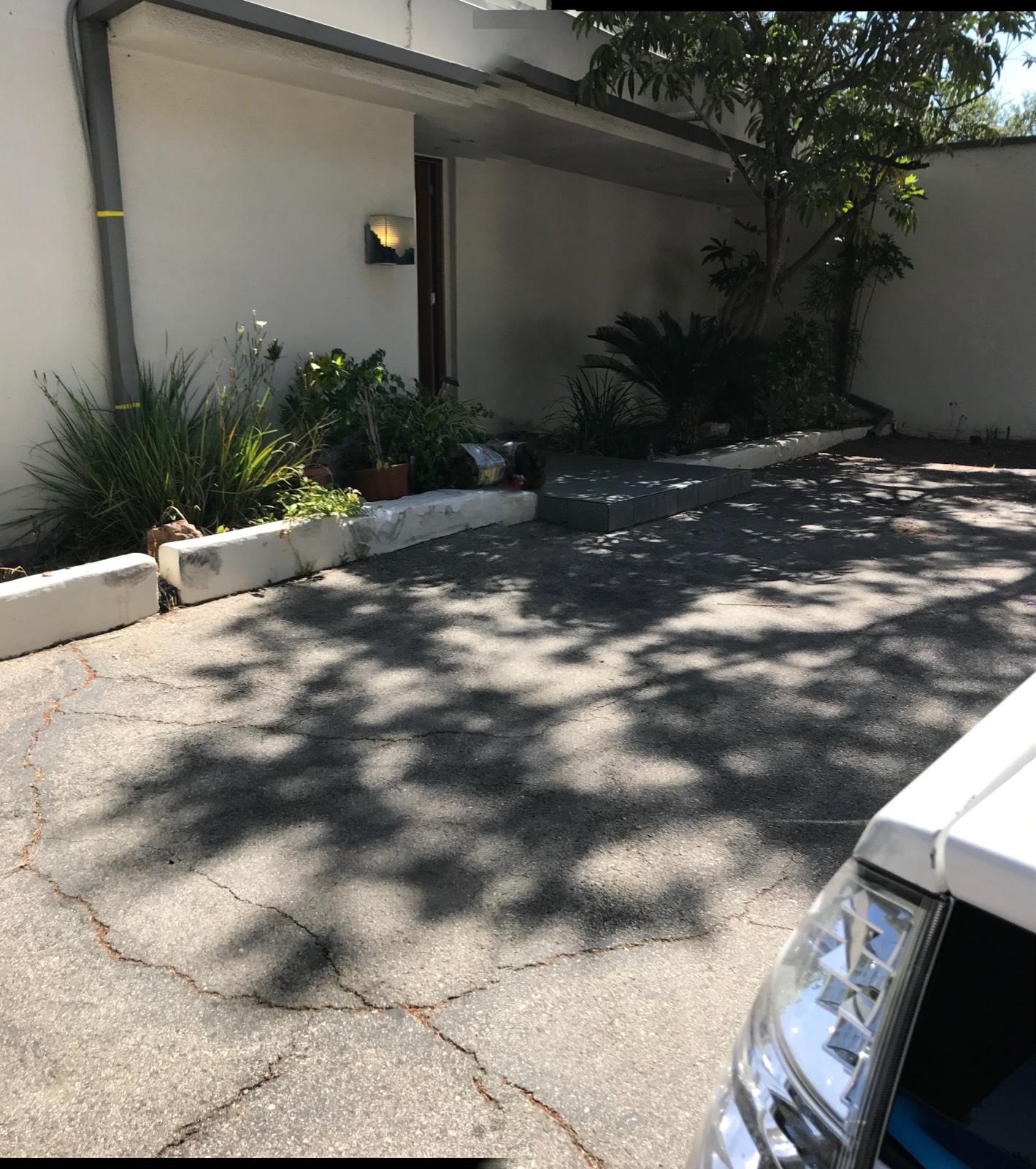 Oakley Dr. House — photo 6